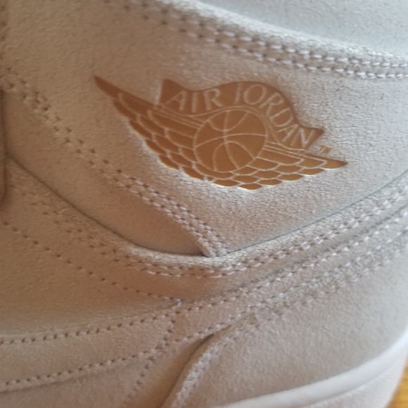 Air Jordan 1 Retro High Tan Toe White/Gold - 10.5 - Picture 4 of 7